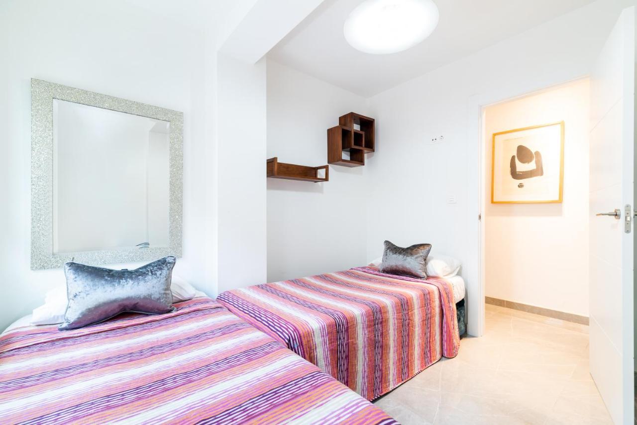 Elegante Y Centrico Alojamiento En Granada Daire Dış mekan fotoğraf